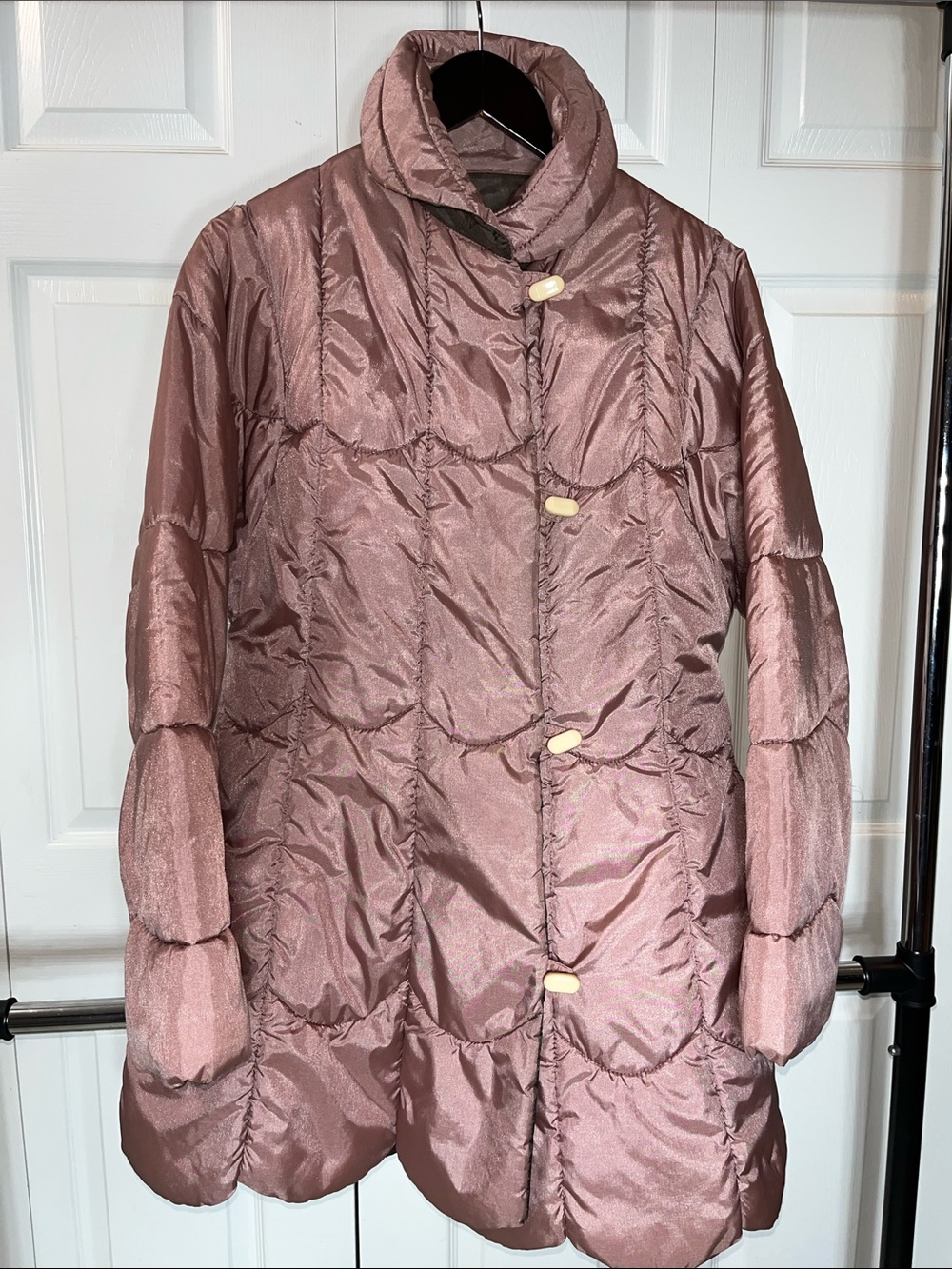 Women’s Pristine Vintage Totes  Rose Dust/ Brown Cocoa Reversible Quilted Puffer